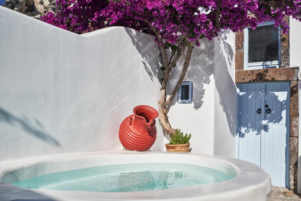 2 Bedroom Charming Villa With Outdoors Jacuzzi Megalochori  Esterno foto