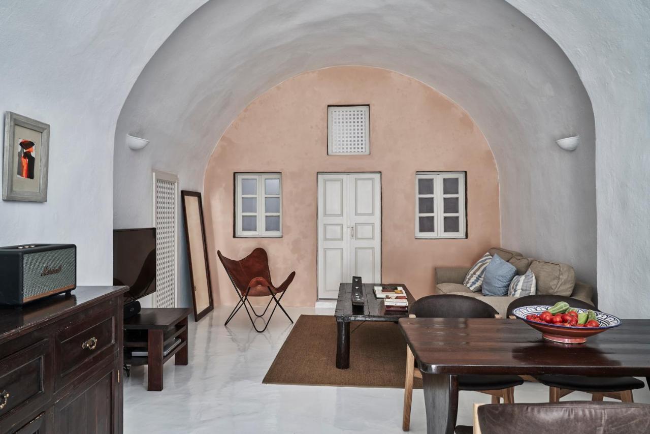 2 Bedroom Charming Villa With Outdoors Jacuzzi Megalochori  Esterno foto