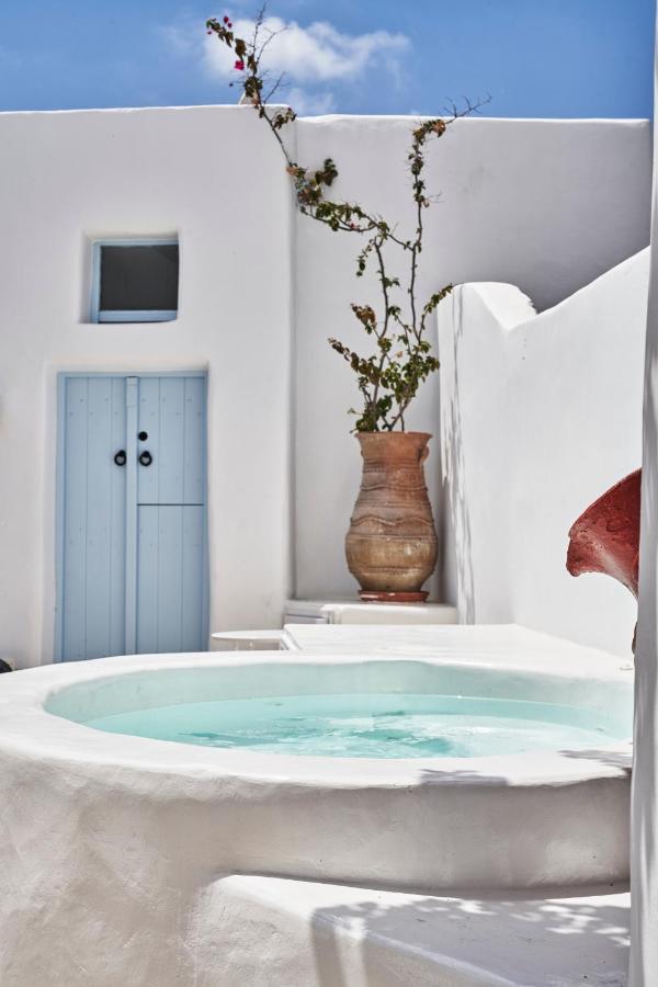 2 Bedroom Charming Villa With Outdoors Jacuzzi Megalochori  Esterno foto